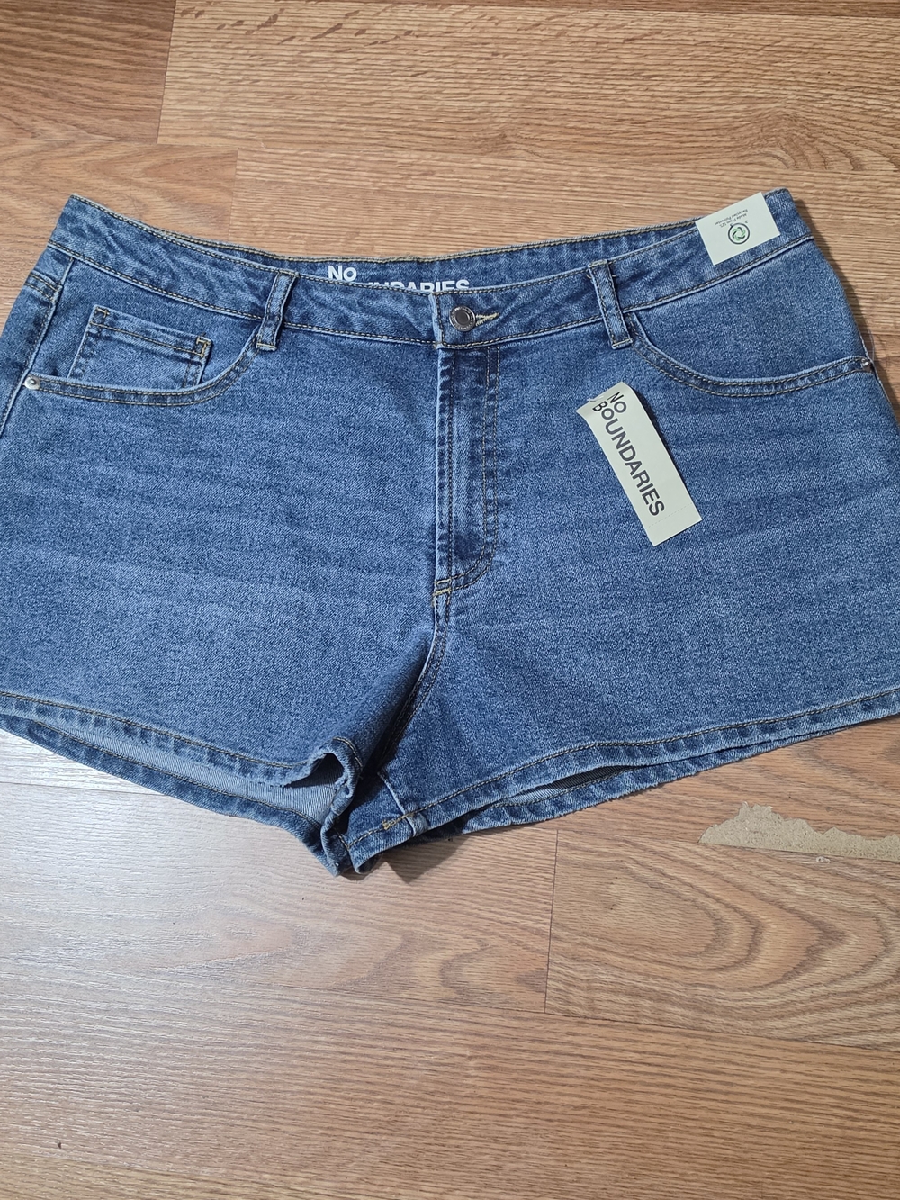 NO BOUNDARIES Women's Dark Blue Denim Jean Shorts